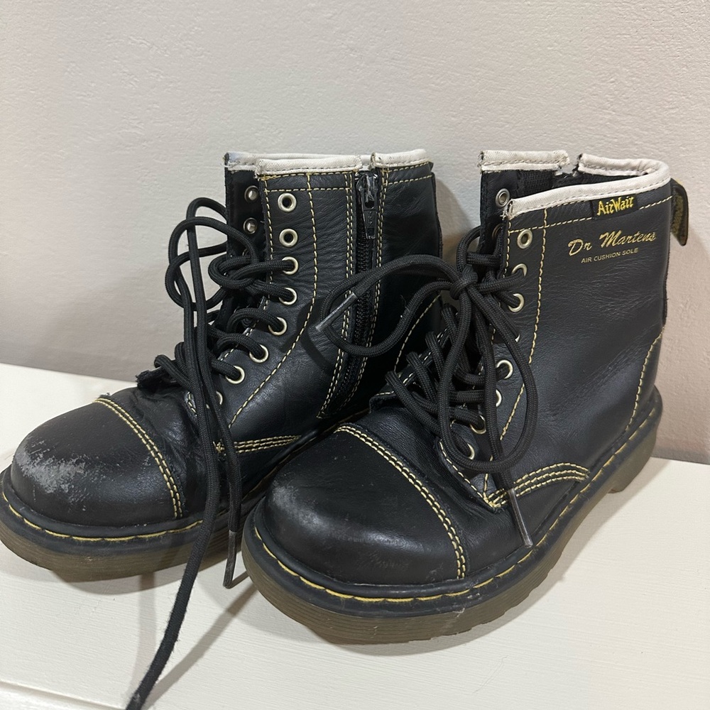Doc Martens Youth Girls Size 12 US Black Delaney Faux Leather Zip Boots